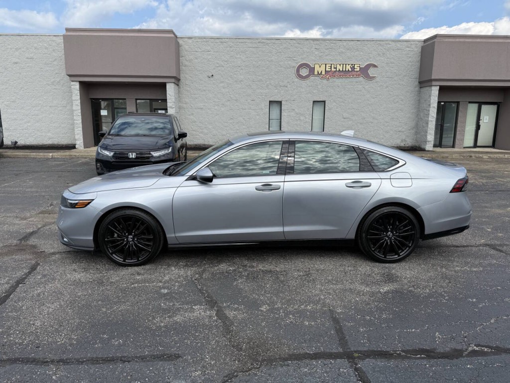 2024 Honda Accord Image 9