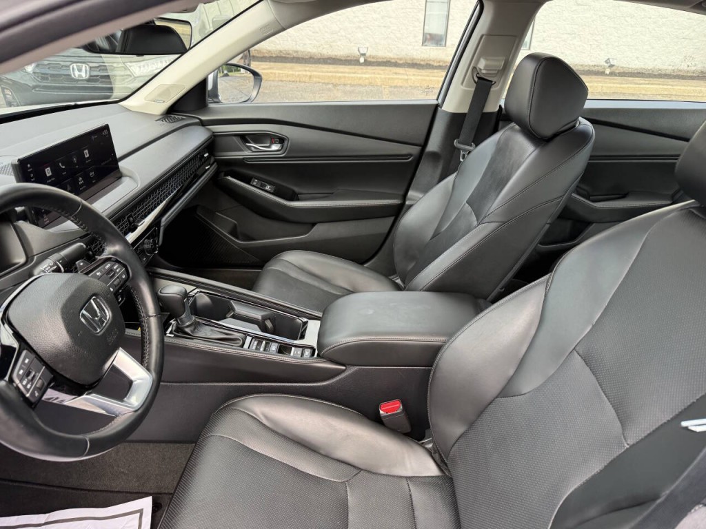 2024 Honda Accord Image 18