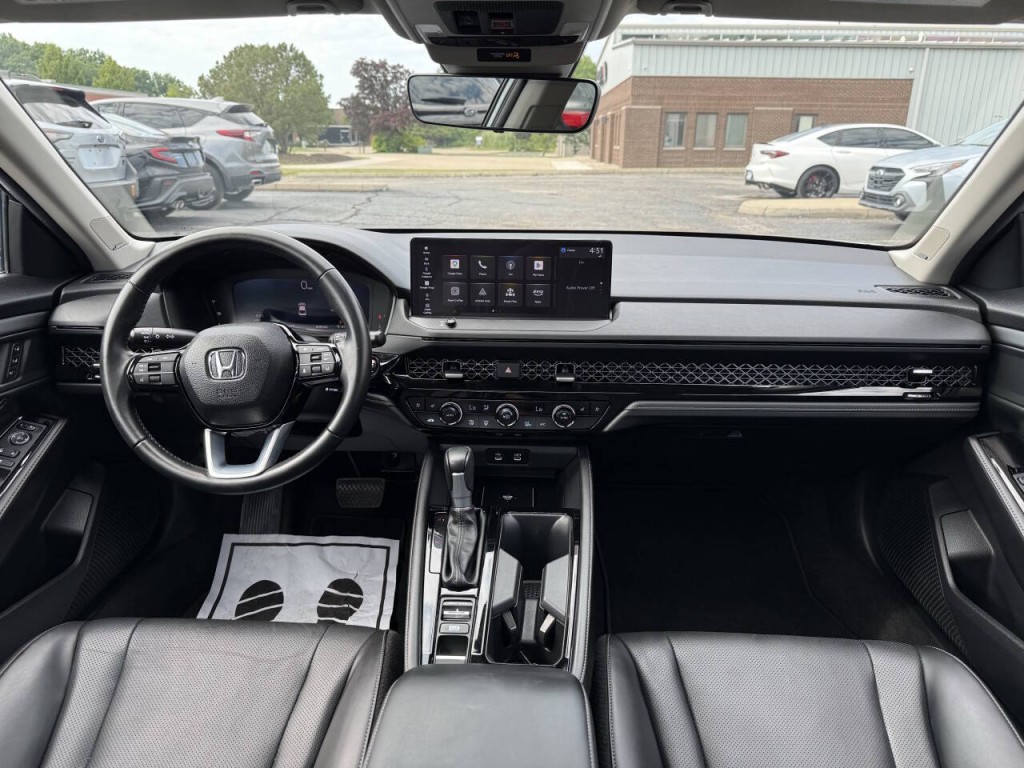 2024 Honda Accord Image 27