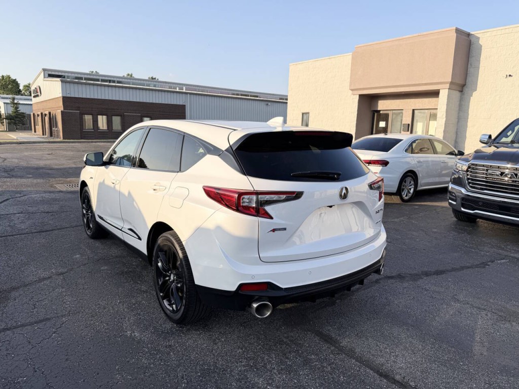 2024 Acura RDX Image 8