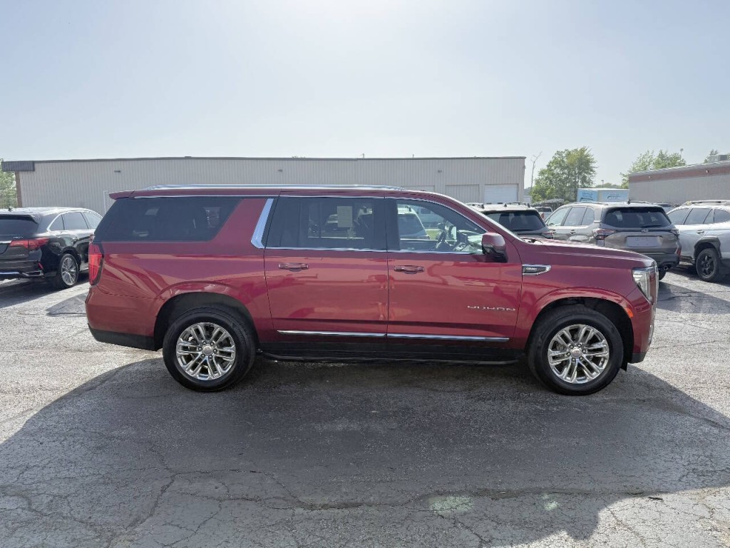 2021 GMC Yukon Image 4