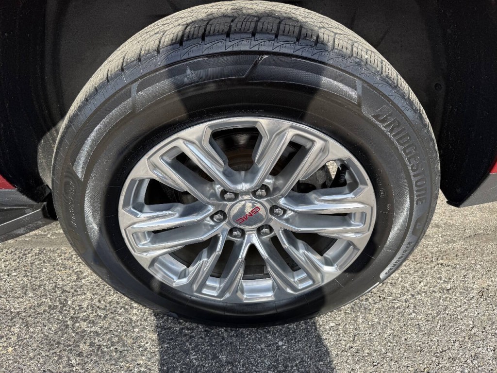 2021 GMC Yukon Image 9