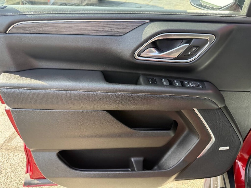 2021 GMC Yukon Image 13