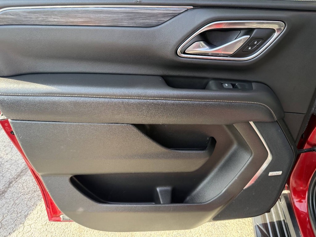 2021 GMC Yukon Image 18