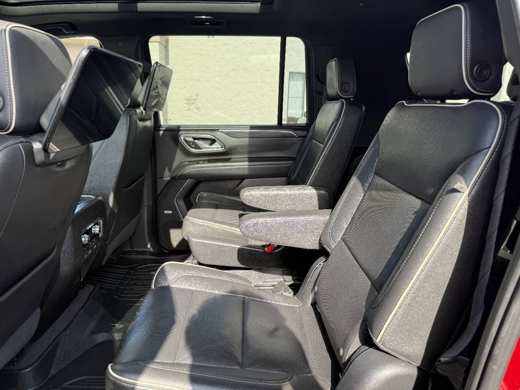 2021 GMC Yukon Image 20