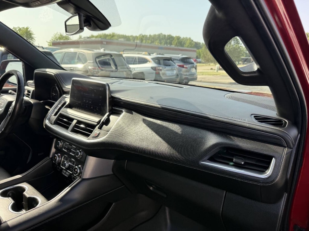 2021 GMC Yukon Image 30