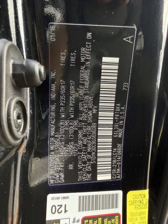 2016 Toyota Sienna Image 10