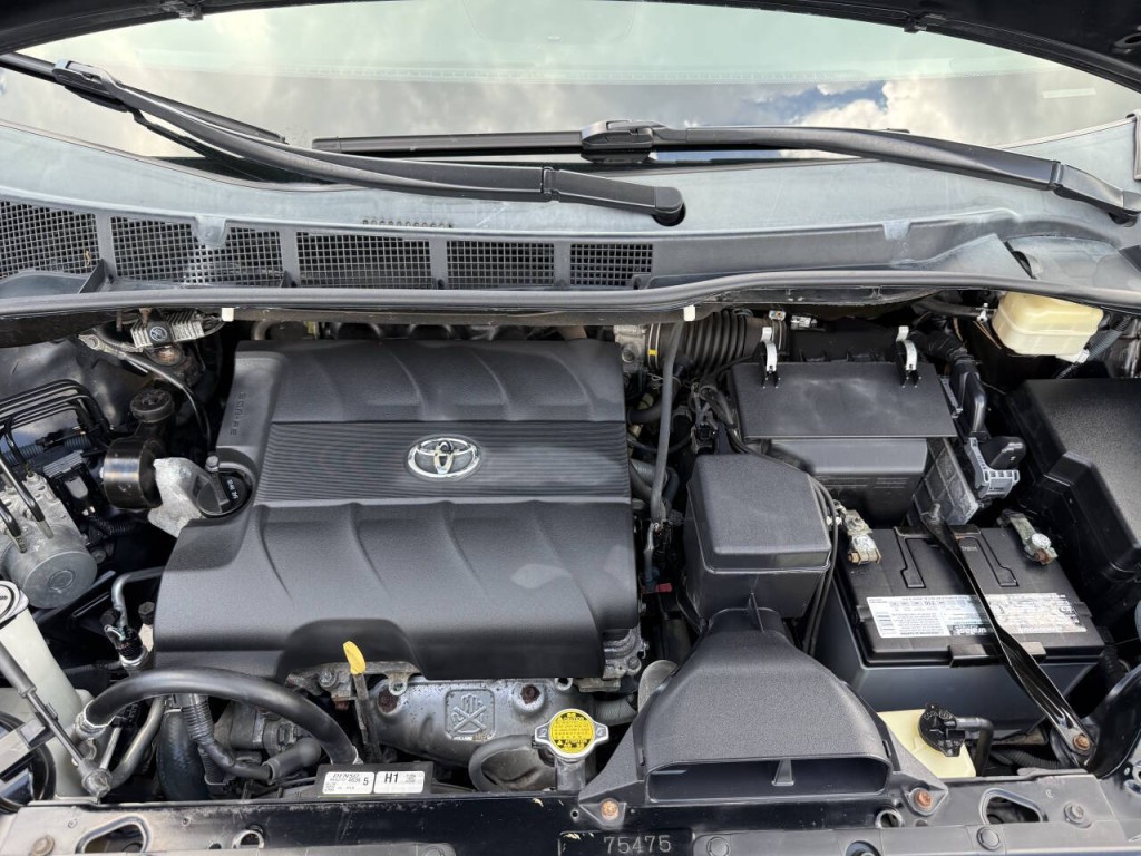 2016 Toyota Sienna Image 12