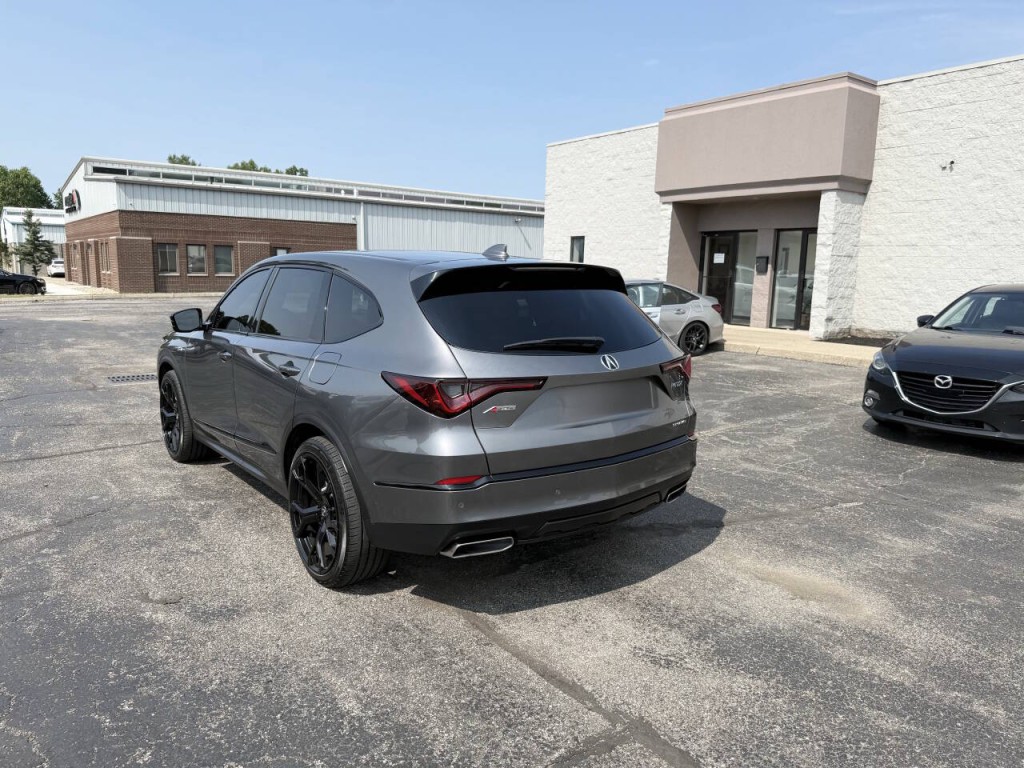 2025 Acura MDX Image 8