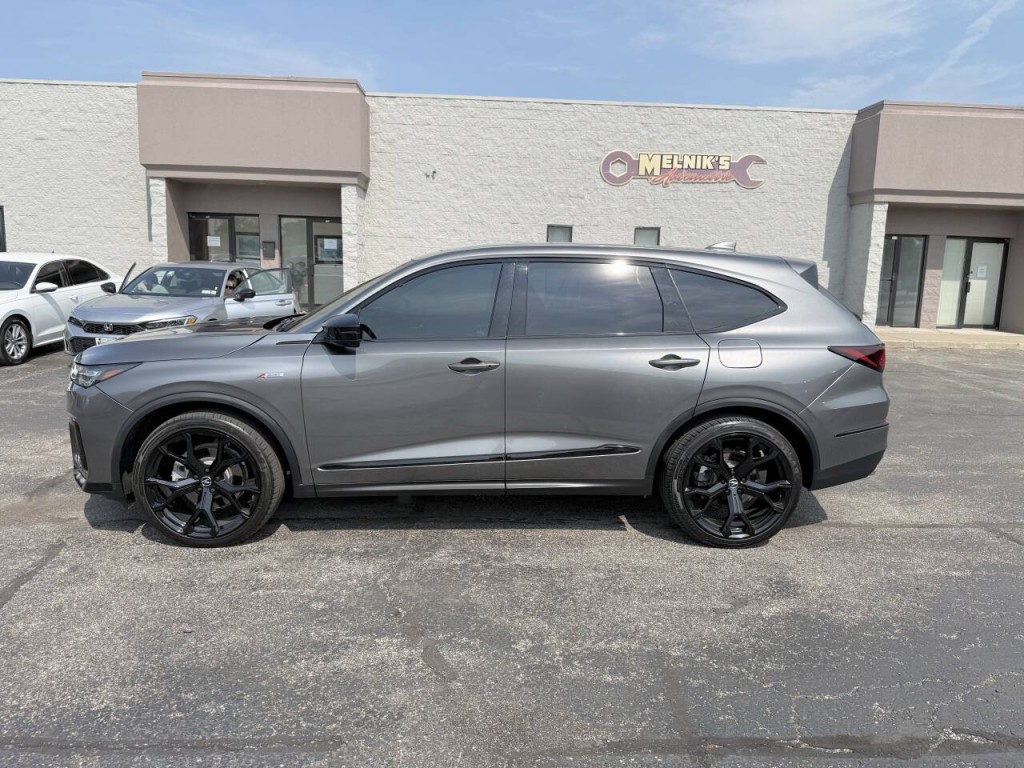 2025 Acura MDX Image 9