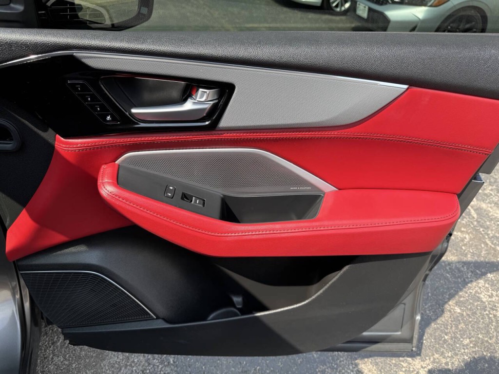 2025 Acura MDX Image 22