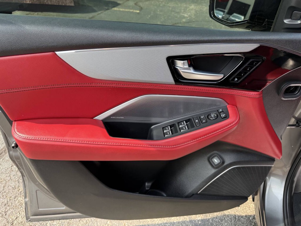 2025 Acura MDX Image 24