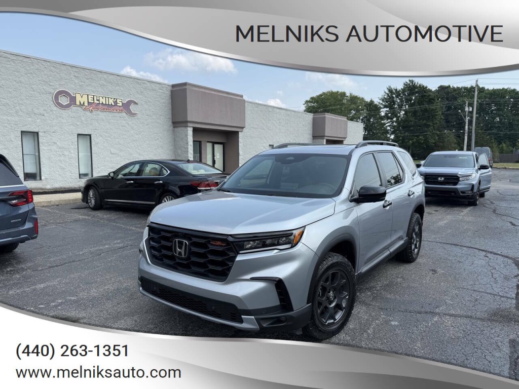 2025 Honda Pilot Image 1
