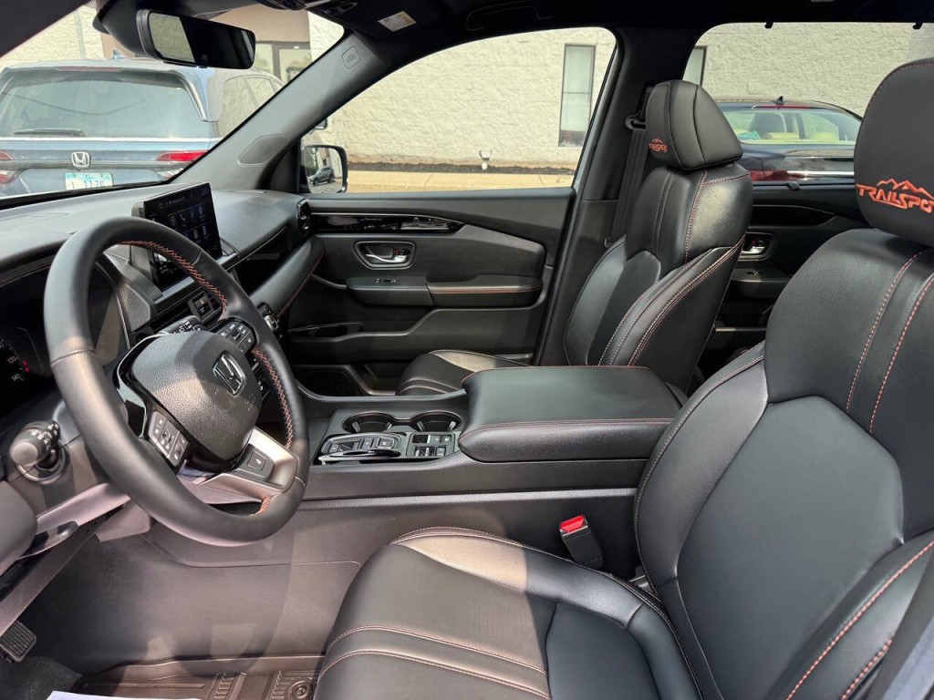 2025 Honda Pilot Image 18
