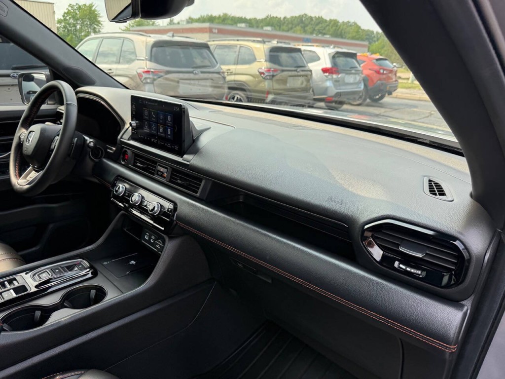 2025 Honda Pilot Image 32