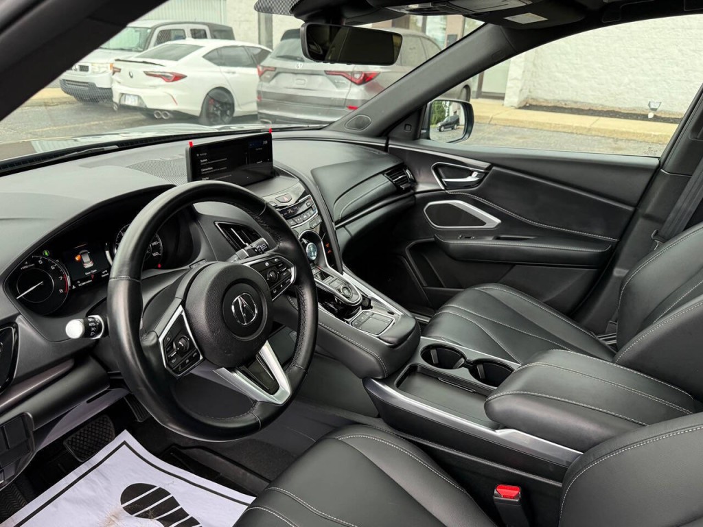 2025 Acura RDX Image 16