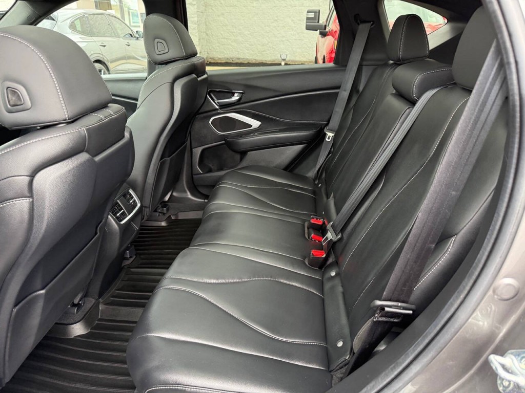 2025 Acura RDX Image 21