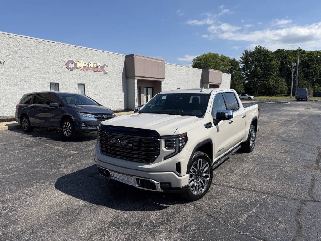 2026 GMC Sierra 1500 Image 2