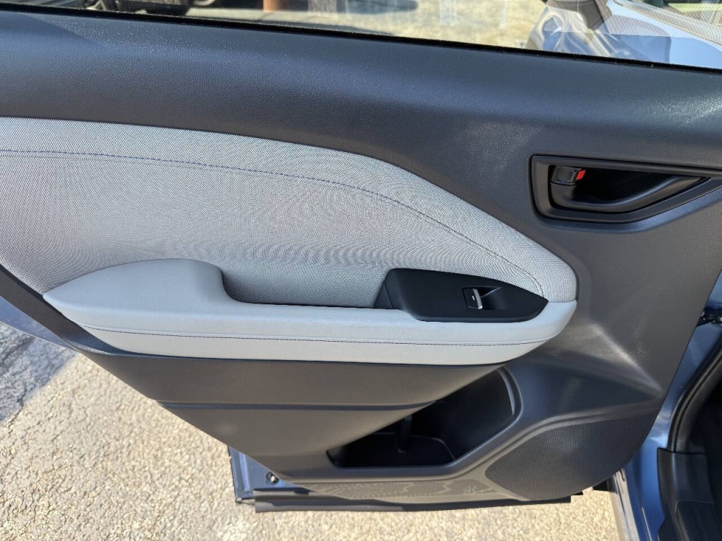 2025 Subaru Forester Image 18