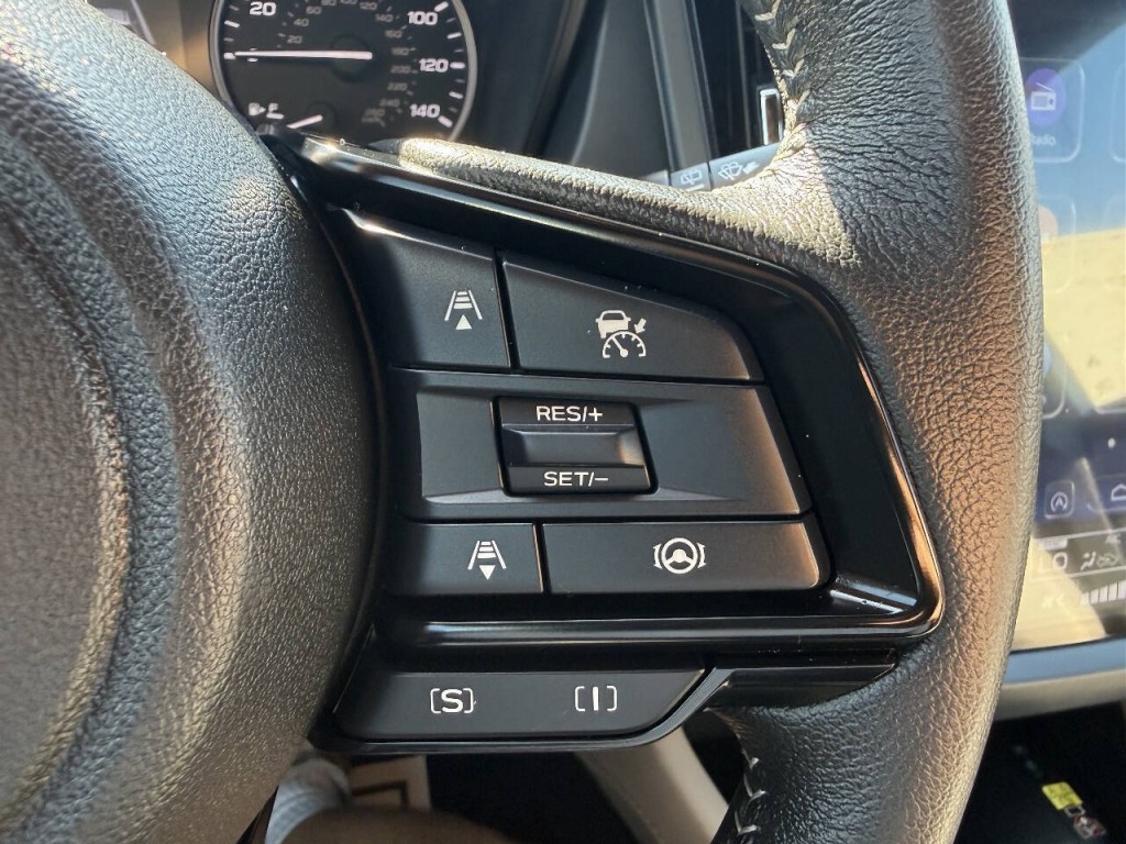 2025 Subaru Forester Image 29