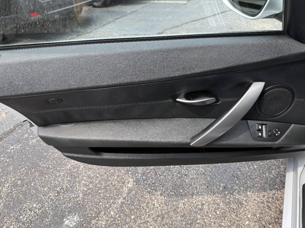 2006 BMW Z4 Image 13