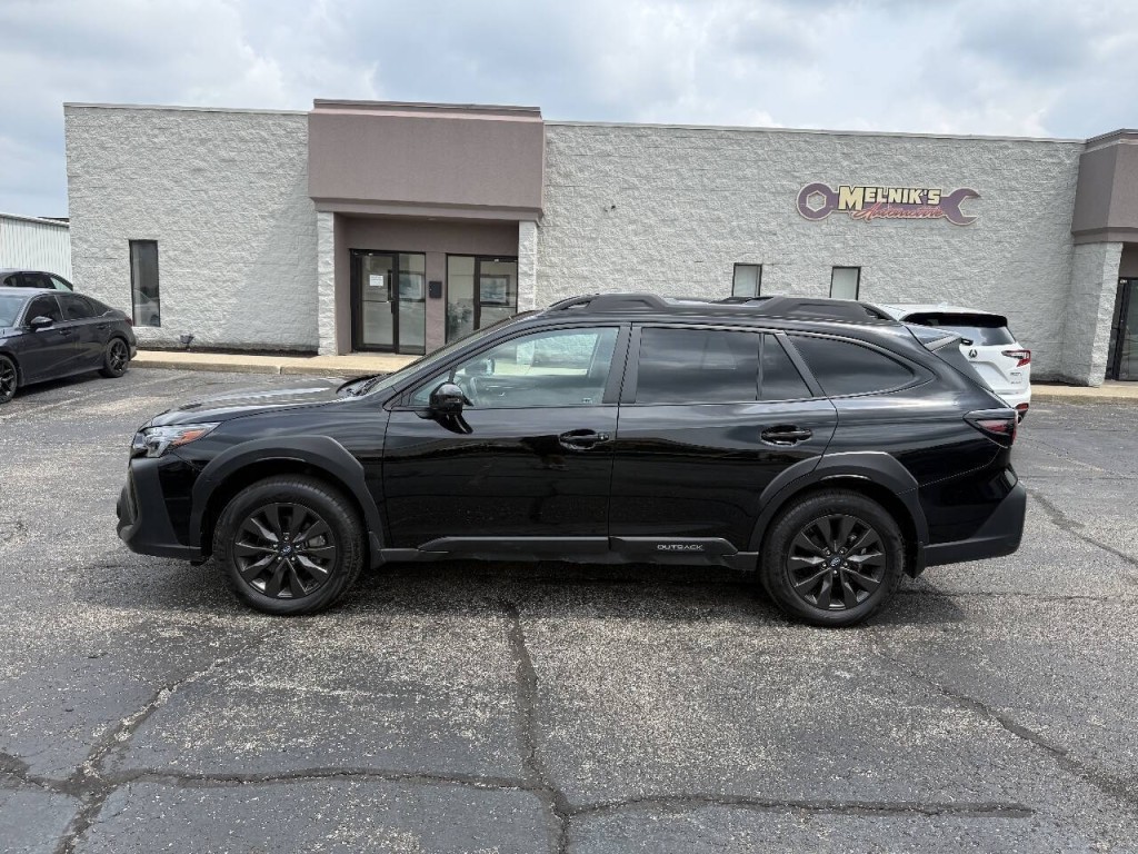 2025 Subaru Outback Image 8