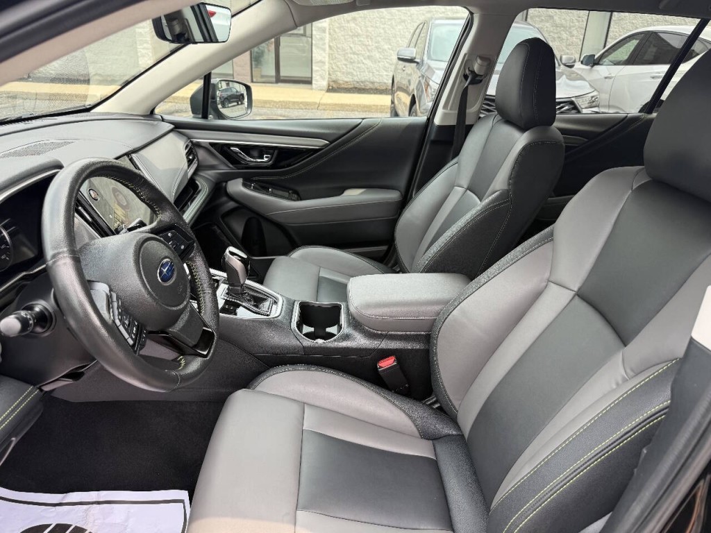 2025 Subaru Outback Image 15