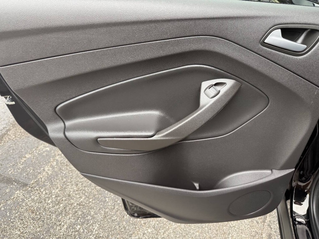 2018 Ford Escape Image 16