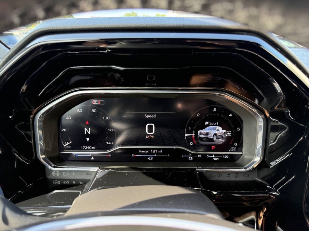 2025 GMC Sierra 1500 Image 38
