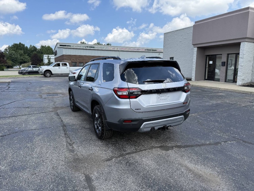 2025 Honda Pilot Image 7