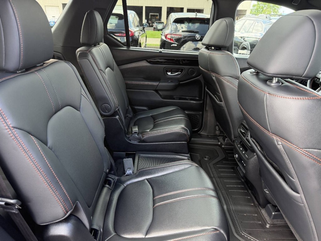 2025 Honda Pilot Image 29