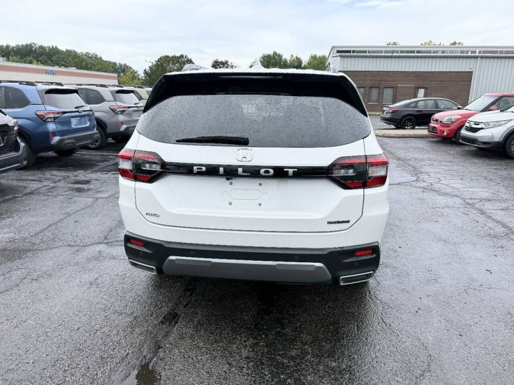 2026 Honda Pilot Image 6