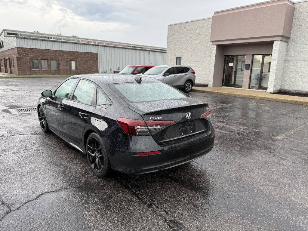2025 Honda Civic Image 7