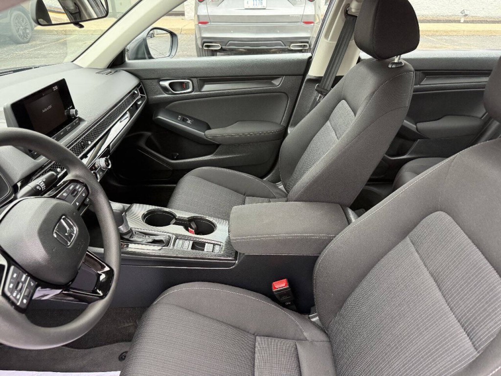 2026 Honda Civic Image 17
