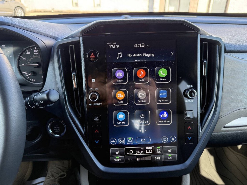 2025 Subaru Forester Image 34