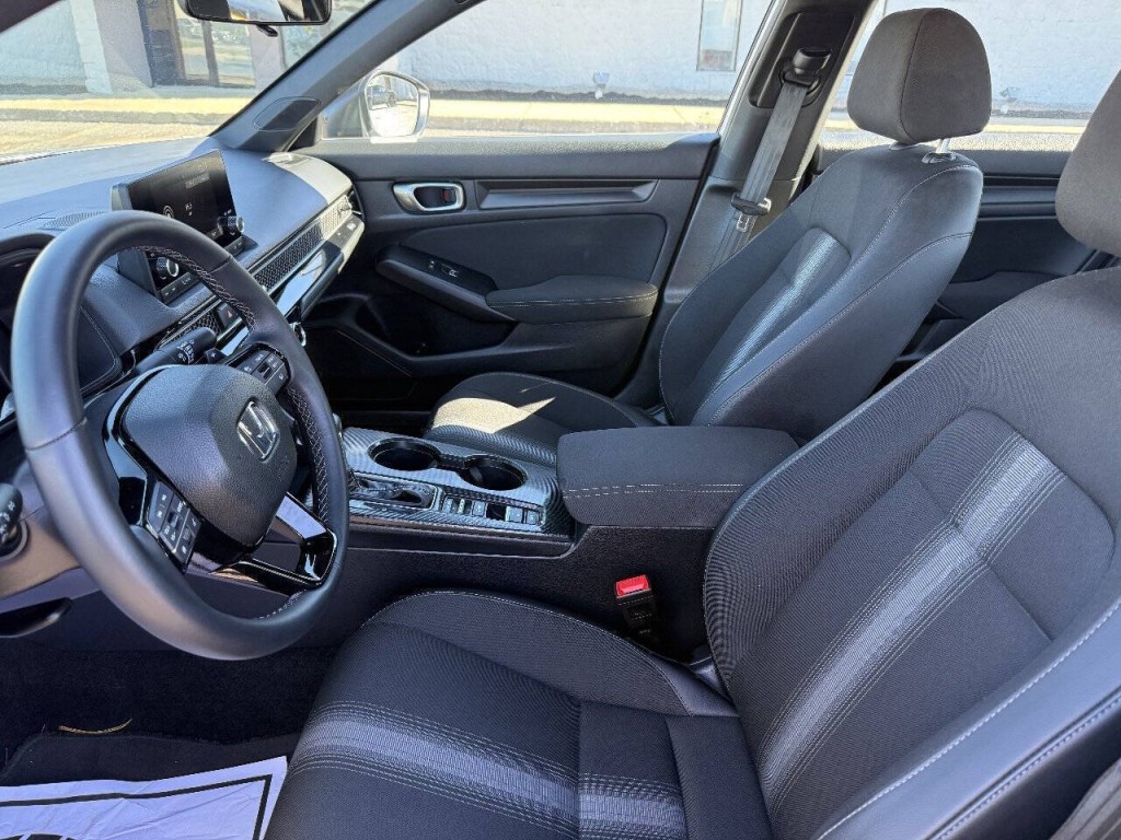 2026 Honda Civic Image 16