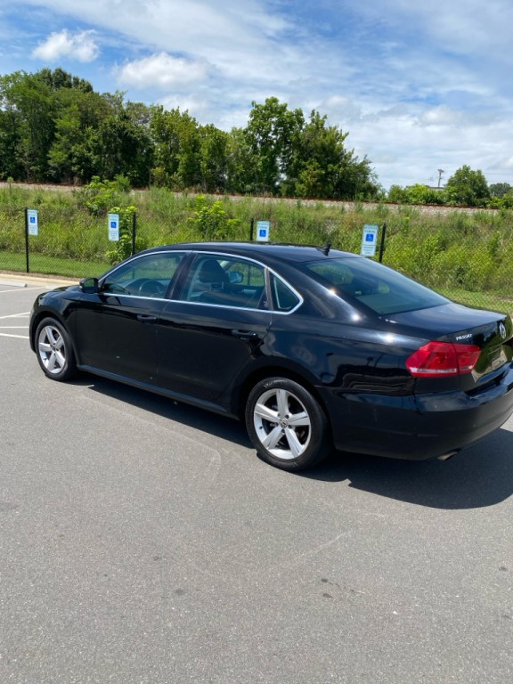 2013 Volkswagen Passat Image 6