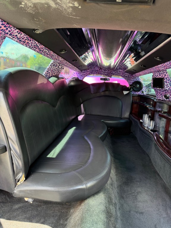 2011 Lincoln Town Car Image 8