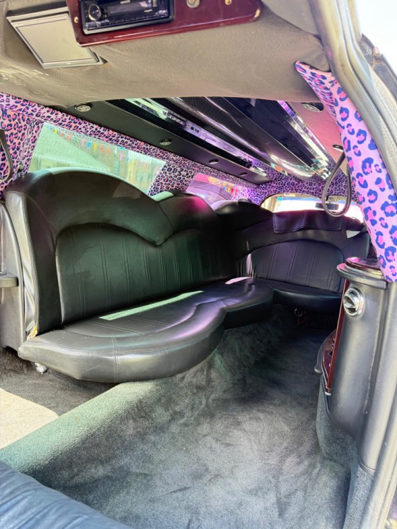 2011 Lincoln Town Car Image 12
