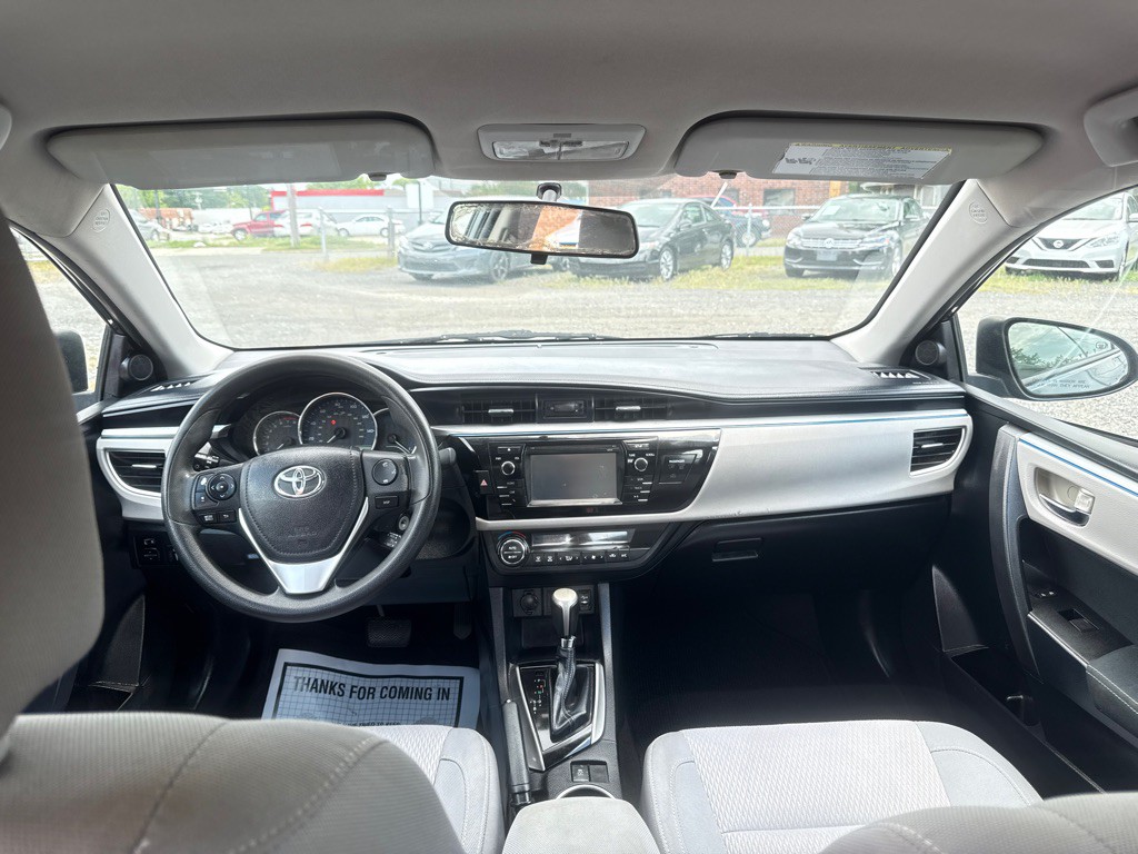 2014 Toyota Corolla Image 13