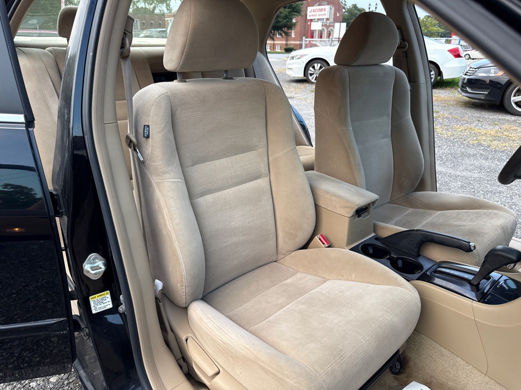 2007 Honda Accord Image 10