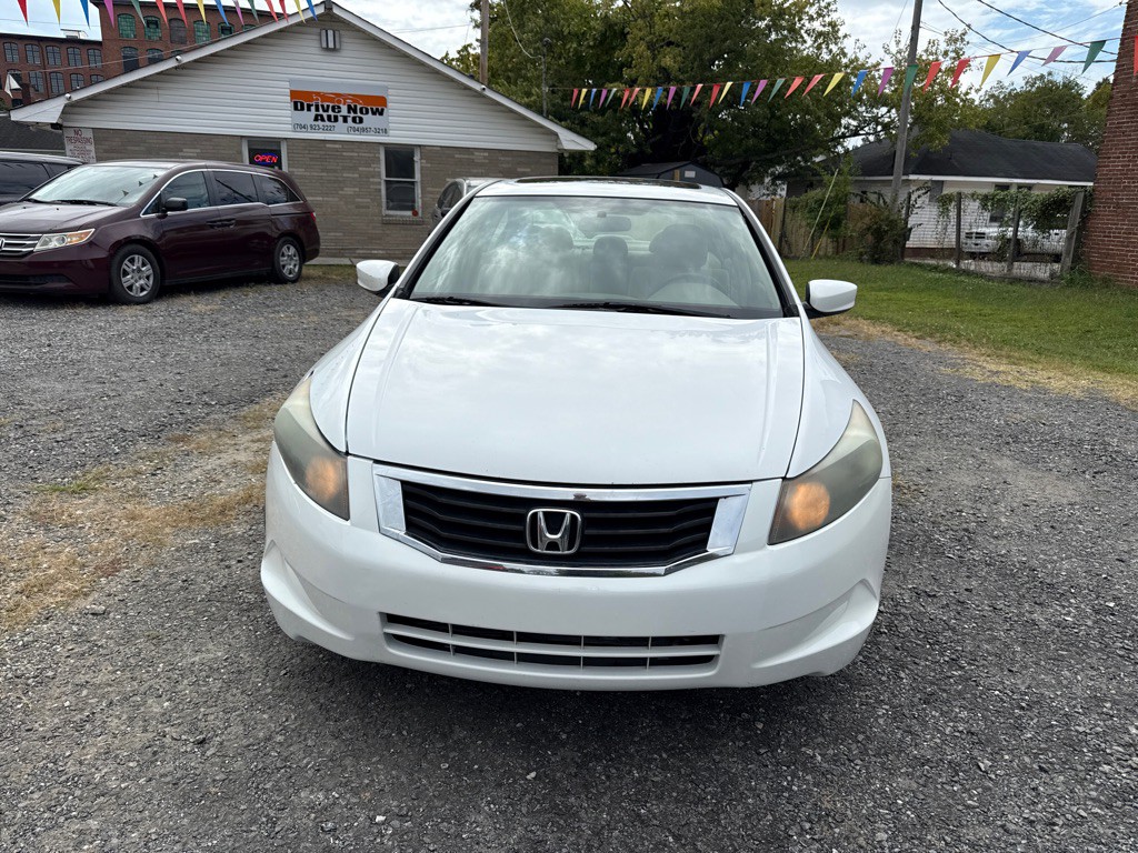 2008 Honda Accord Image 2