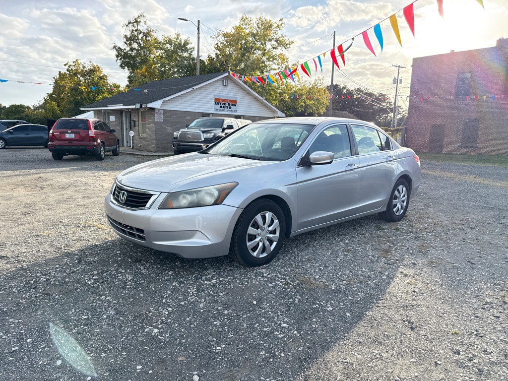 2010 Honda Accord Image 3