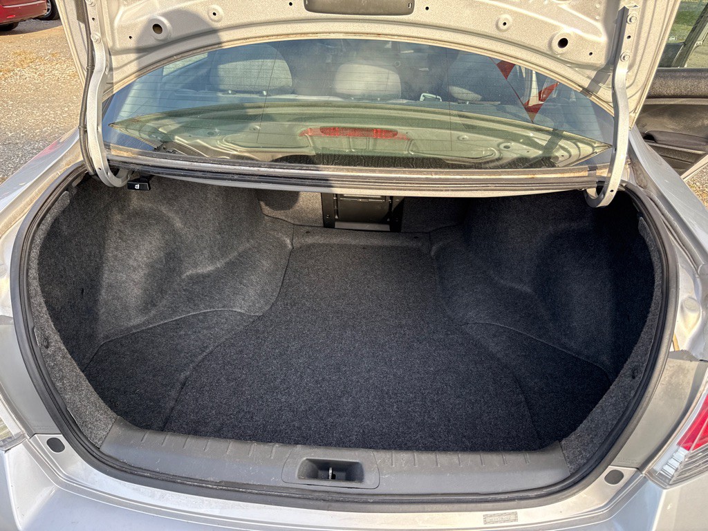 2010 Honda Accord Image 14