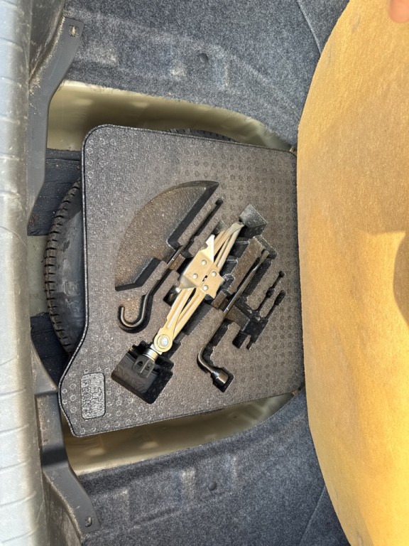 2010 Honda Accord Image 15