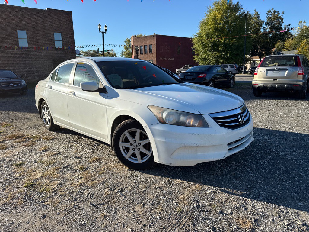 2011 Honda Accord Image 3