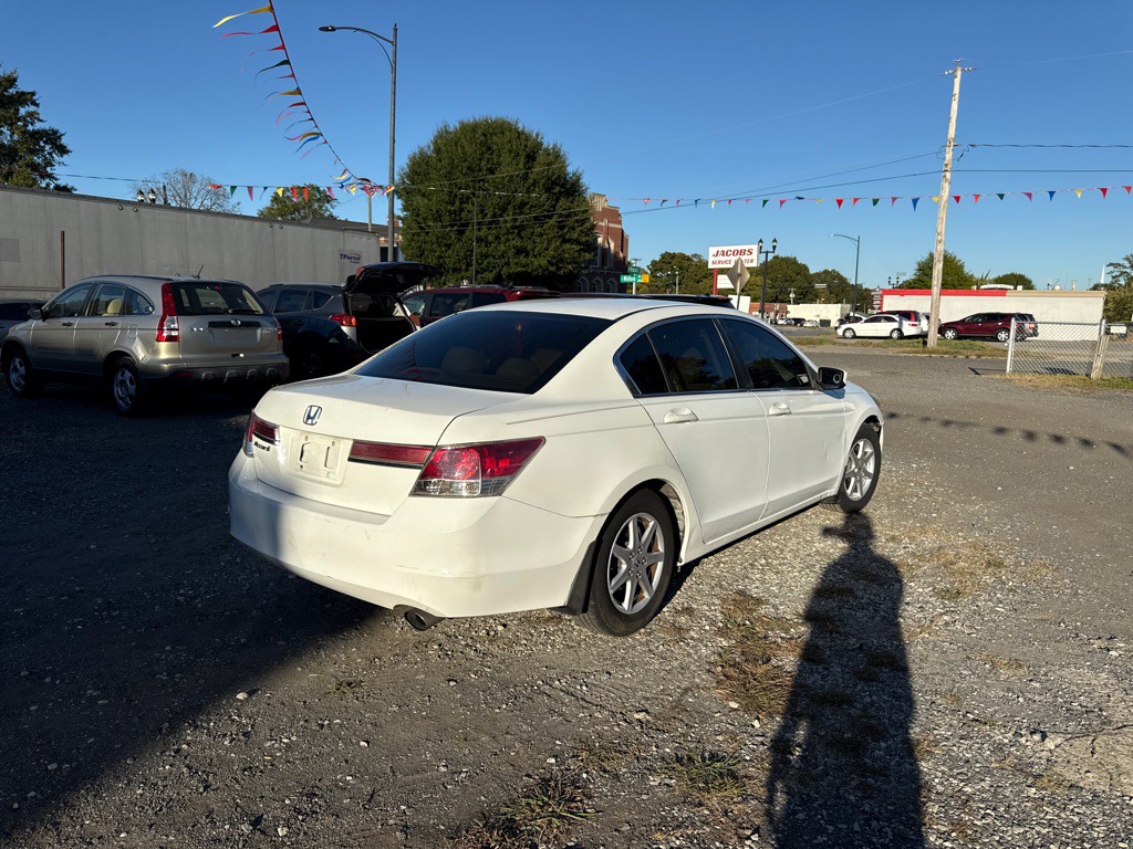 2011 Honda Accord Image 7