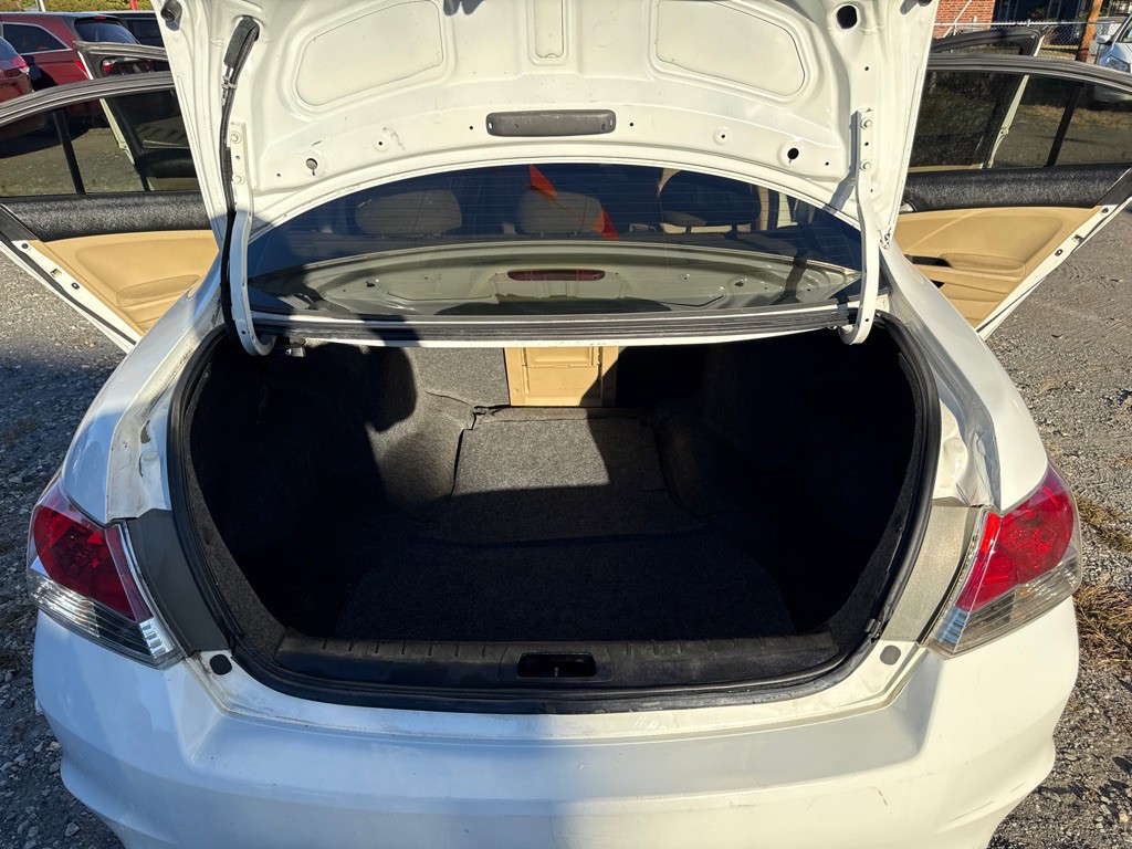 2011 Honda Accord Image 12