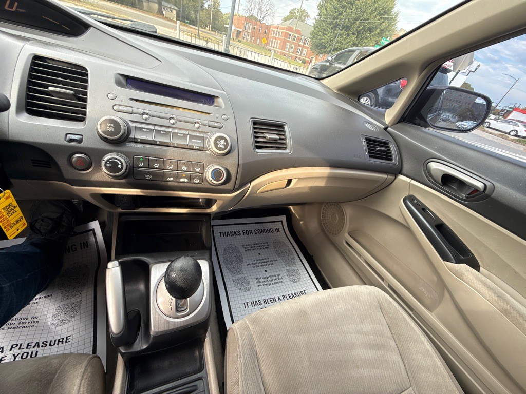 2010 Honda Civic Image 23