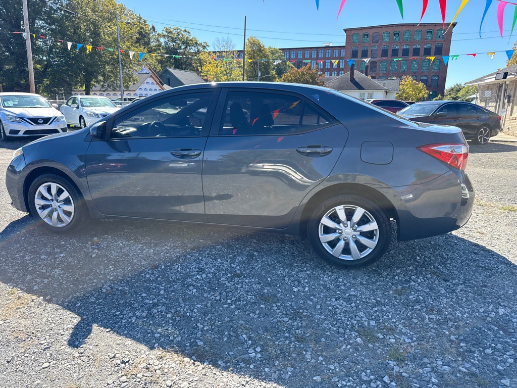 2015 Toyota Corolla Image 5